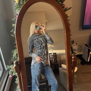 Vintage Belldini Black and Gray Striped Sweater